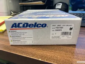 Acdelco 17d2137ch Gm 19422670 Front Disc Brake Pad Kit