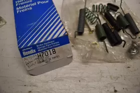 H7018 Bendix Partial Kit - Drum Brake Hardware Kit-ho Rear C72a