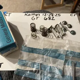 325075 Chevrolet Gm Corvette Front Or Rear Drum Brake Shoe Pin And Spring Kit