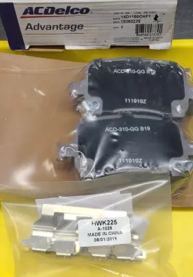 14d1160chf1 Gm Oem Acdelco 19360235 Ceramic Front Disc Brake Pad Set