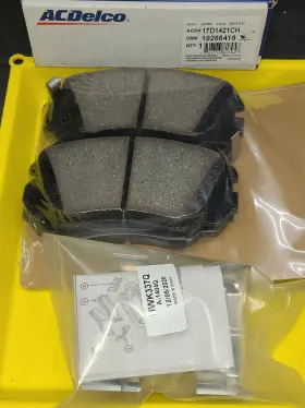 17d1421ch Gm Oem Acdelco 19286419 Ceramic Front Disc Brake Pad Set 17d1421ch Gm Oem Acdelco 19286419 Ceramic Front Disc Brake Pad Set