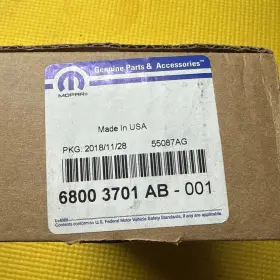 68003701ab Mopar Disc Brake Pad Set