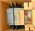 Oem Bendix Brake Shoe Kit K098156 With Hardware New. Fixed Price $230.00.